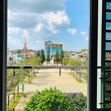 Quoc Thanh Hotel Long Khanh Zewnętrze zdjęcie