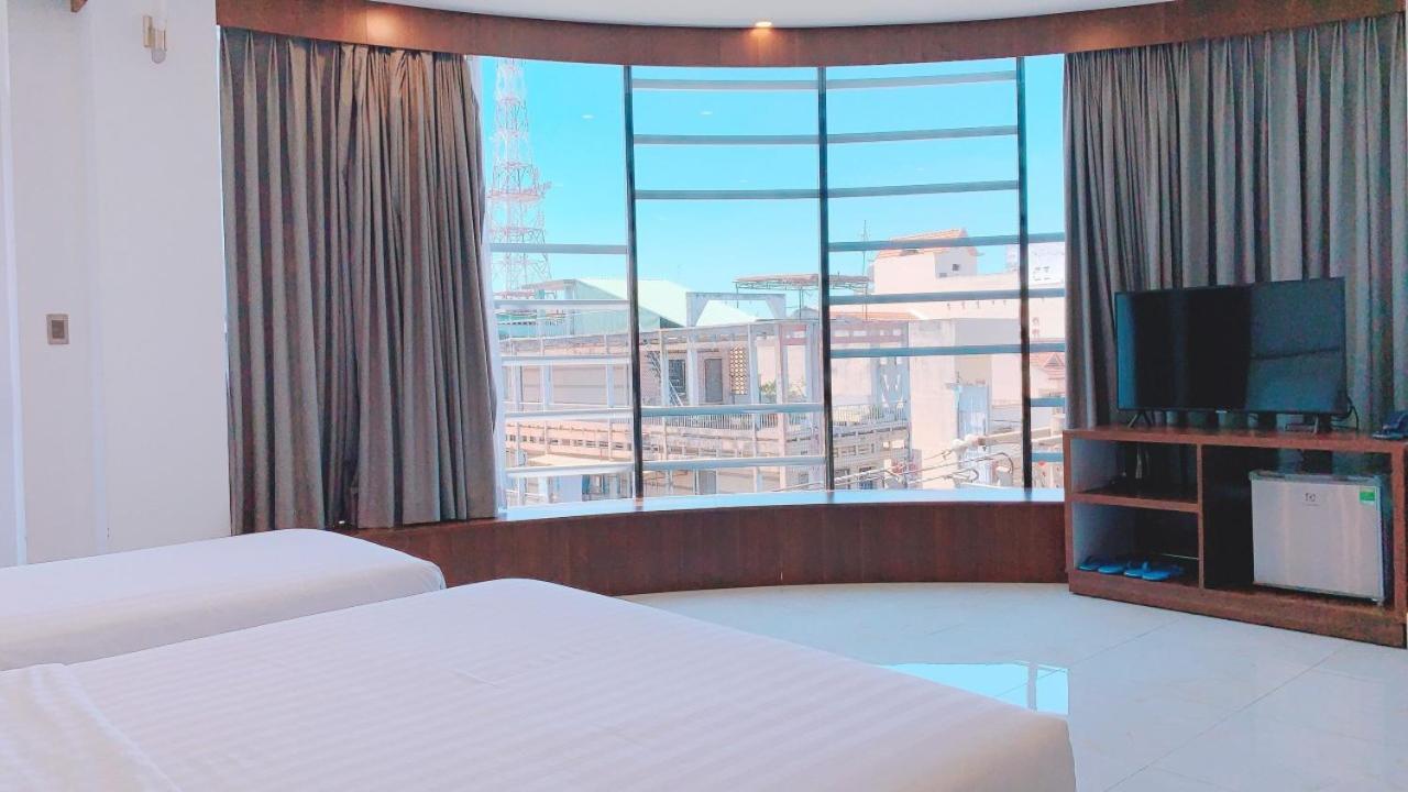 Quoc Thanh Hotel Long Khanh Zewnętrze zdjęcie