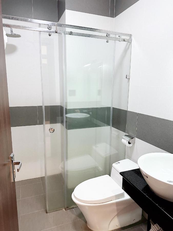 Quoc Thanh Hotel Long Khanh Zewnętrze zdjęcie