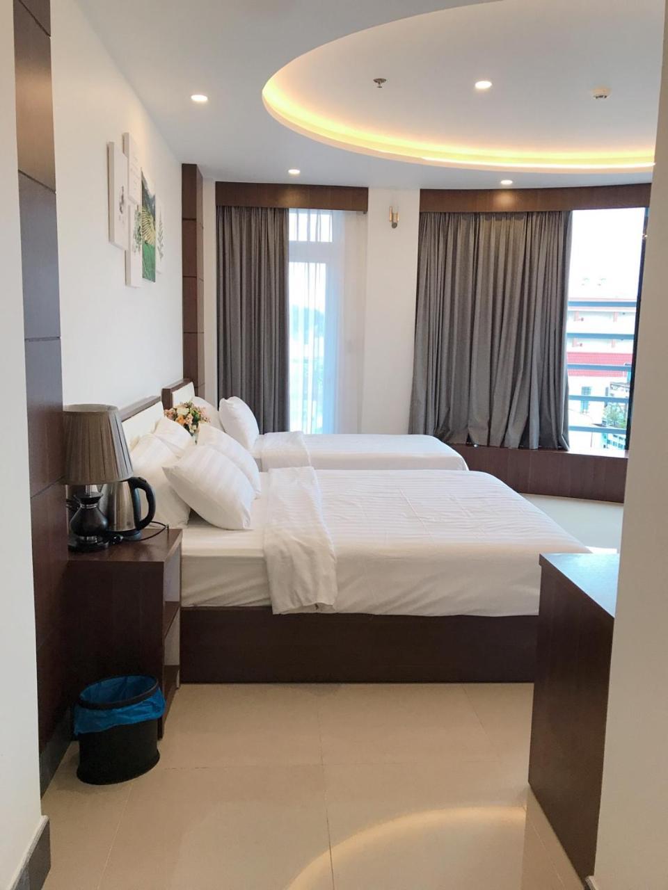 Quoc Thanh Hotel Long Khanh Zewnętrze zdjęcie