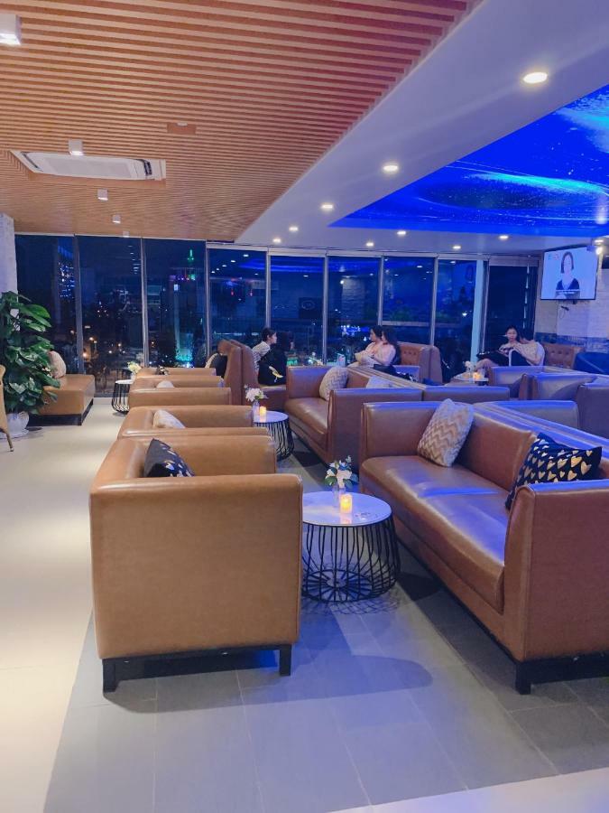 Quoc Thanh Hotel Long Khanh Zewnętrze zdjęcie
