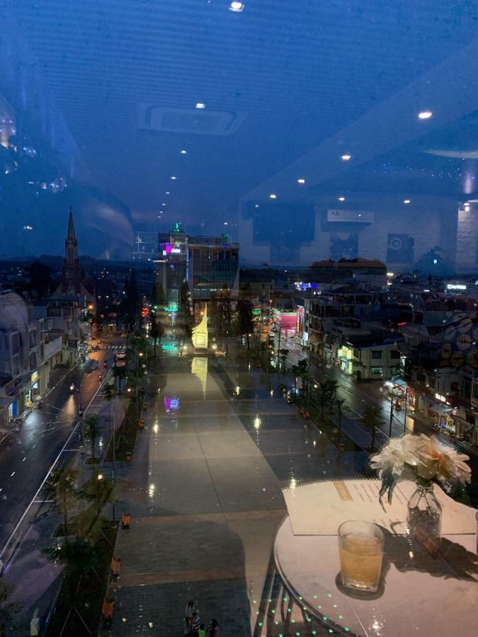 Quoc Thanh Hotel Long Khanh Zewnętrze zdjęcie